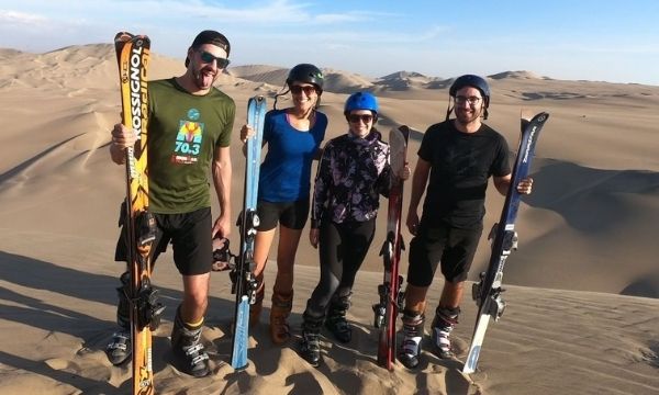 Best Peru Tour Packages | Sandboard Profesional in Huacachina | Solo Travelers | Best Prices | Peru Bucket List | Tour Agency