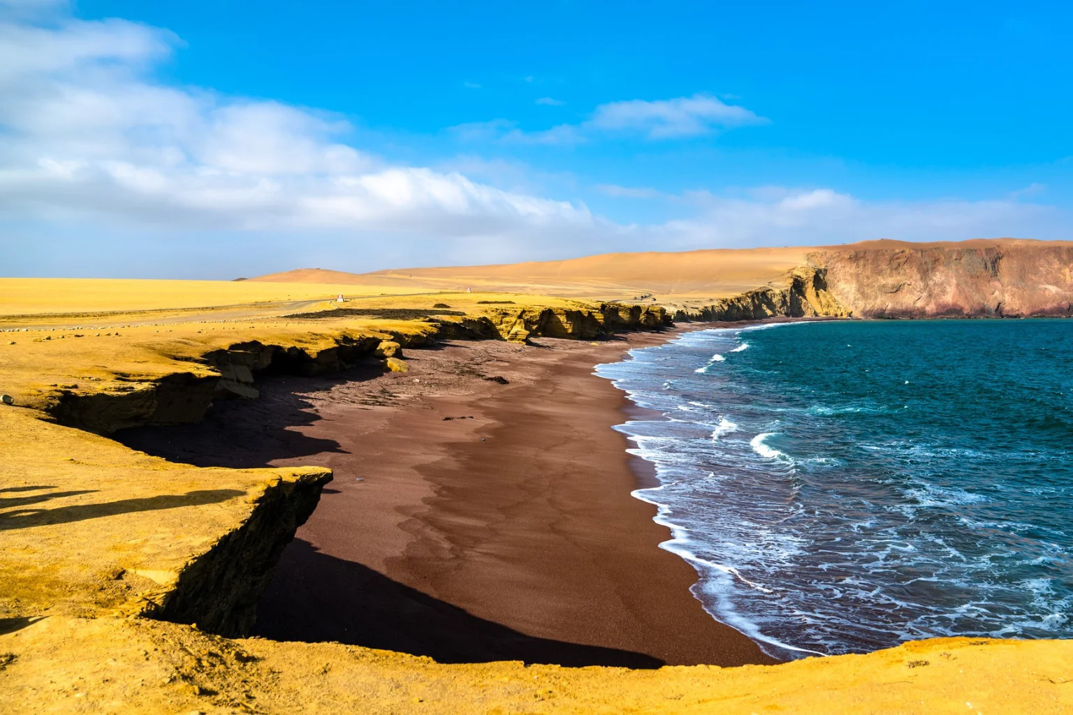 Red Beach in Paracas - Bus Paracas to Huacachina - Wayki Bus