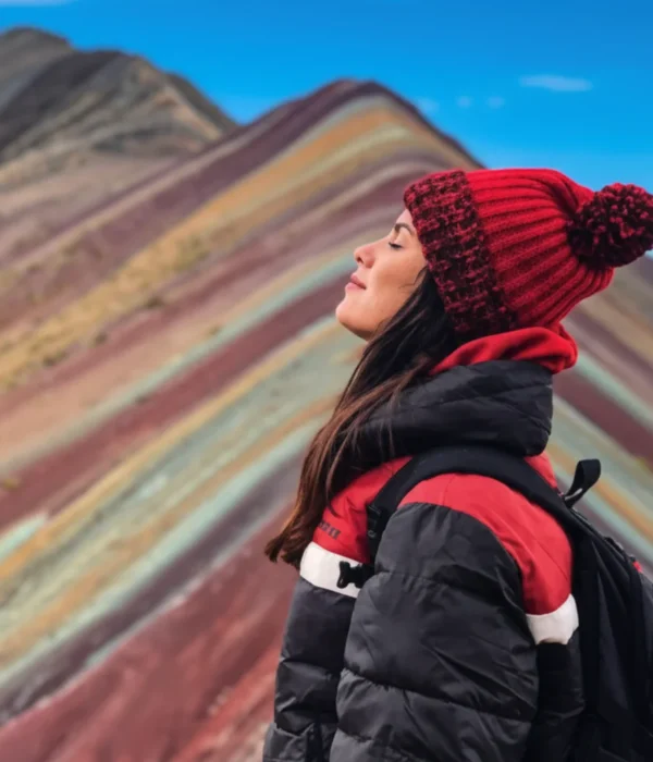 Vinicunca Rainbow Mountain Tour Cusco - Wayki Bus
