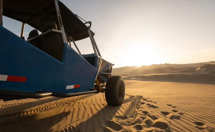 Dune buggy and sandboarding tour in Huacachina - Wayki Bus Door to Door Service